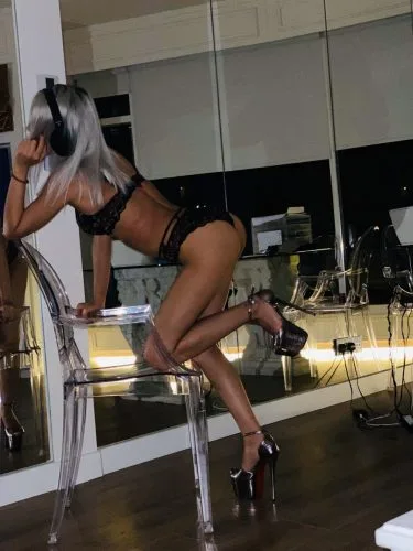 Ebru profil görseli